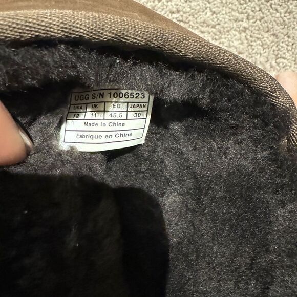 UGG Mini Deco short men’s boots. Size 12. Great condition! - Picture 7 of 7